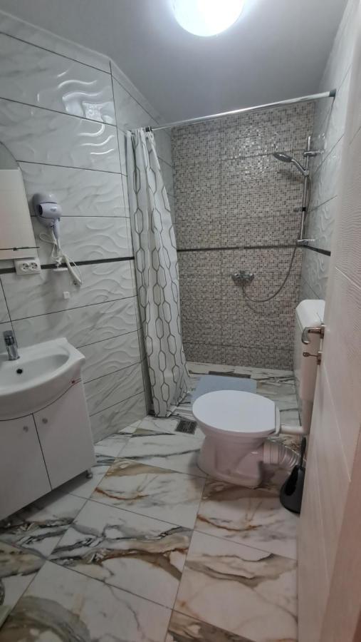Casa Anne Hotel Baile Herculane Bagian luar foto
