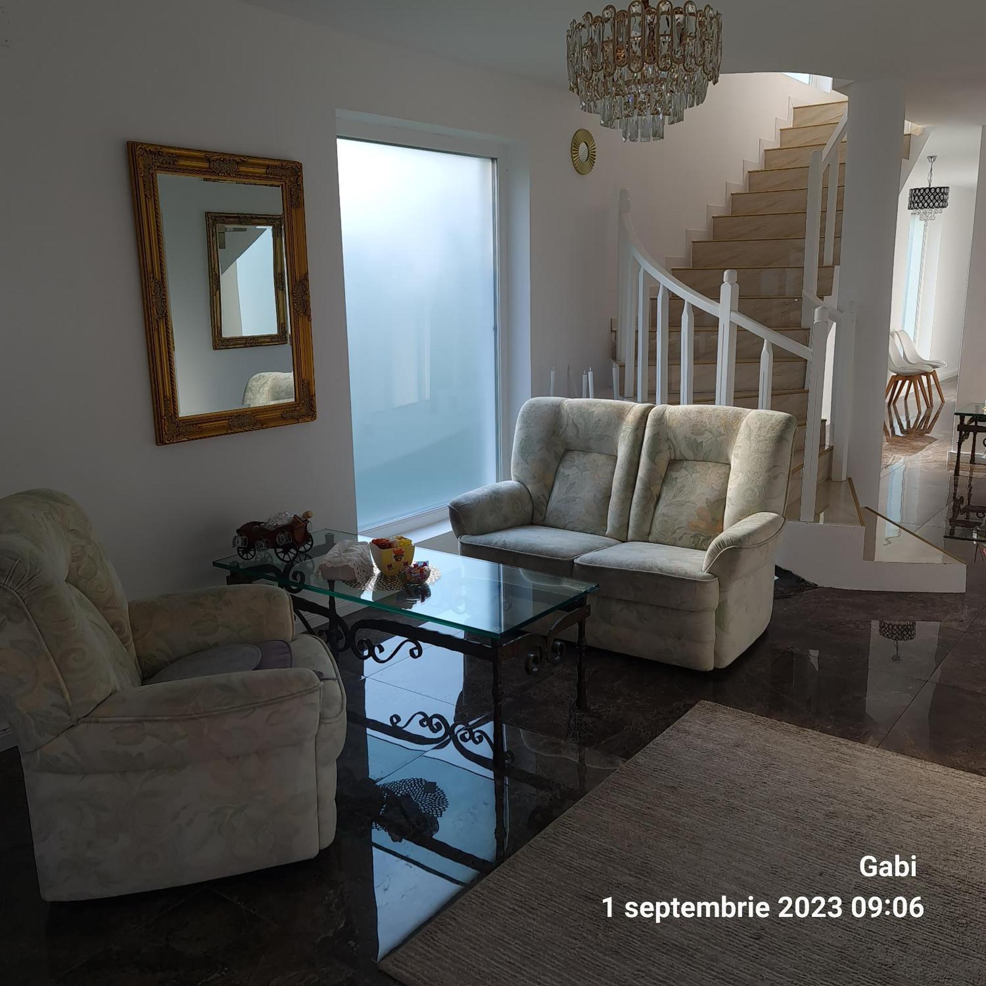 Casa Anne Hotel Baile Herculane Bagian luar foto